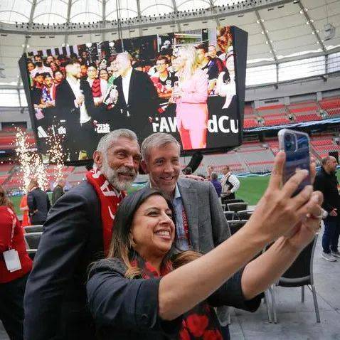 霍伊伦禁区,内摔倒赢得,点球,广州赛马场,广州赛马,赛马俱乐部,马术资讯